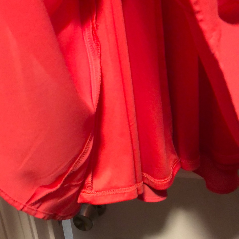 Express Dress - Picture 5 of 7